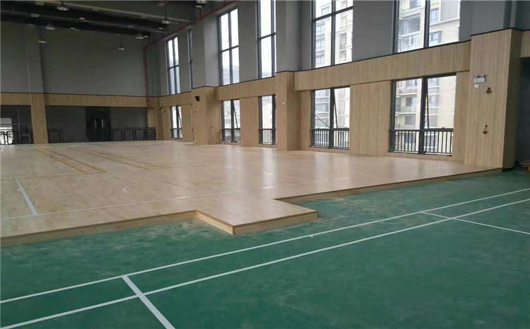 烏魯木齊楓樺木運動木地板怎么安裝